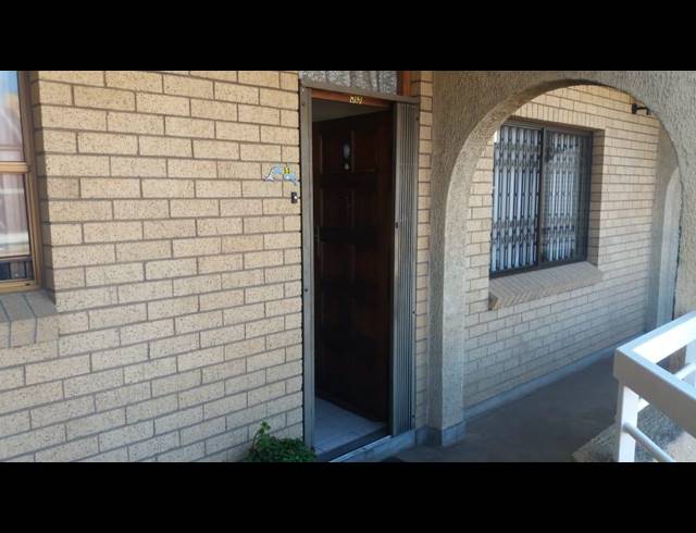 2 BEDROOM RETIREMENT UNIT FOR SALE IN PIETERMARITZBURG CENTRAL